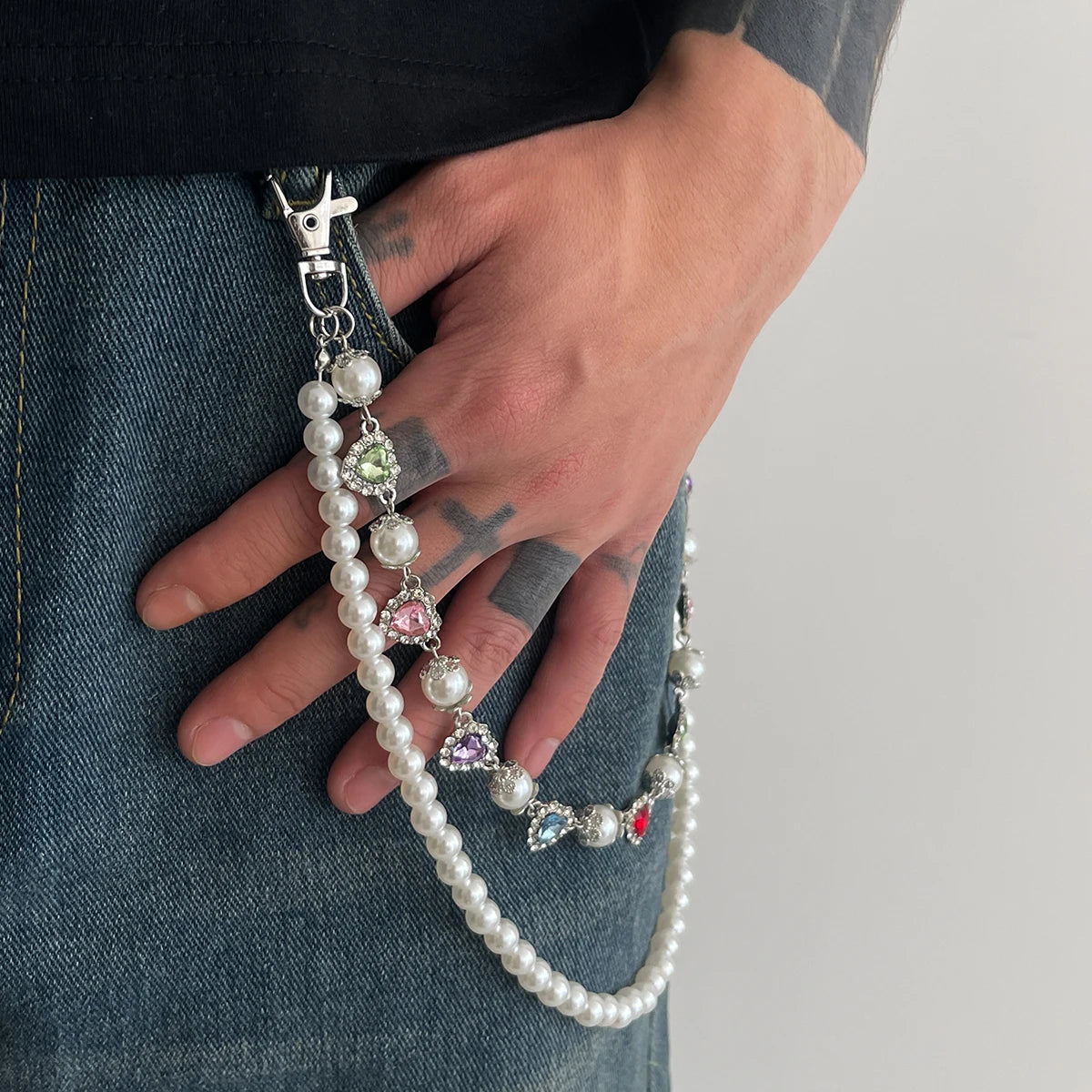 Love hurt Wallet chain