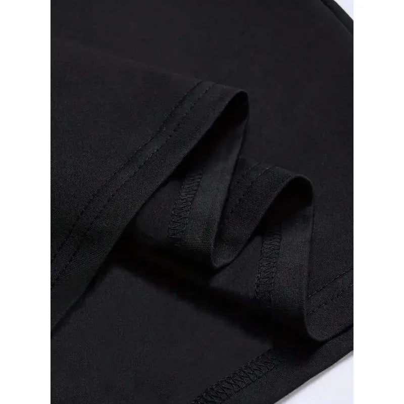 Aaliyah black and white