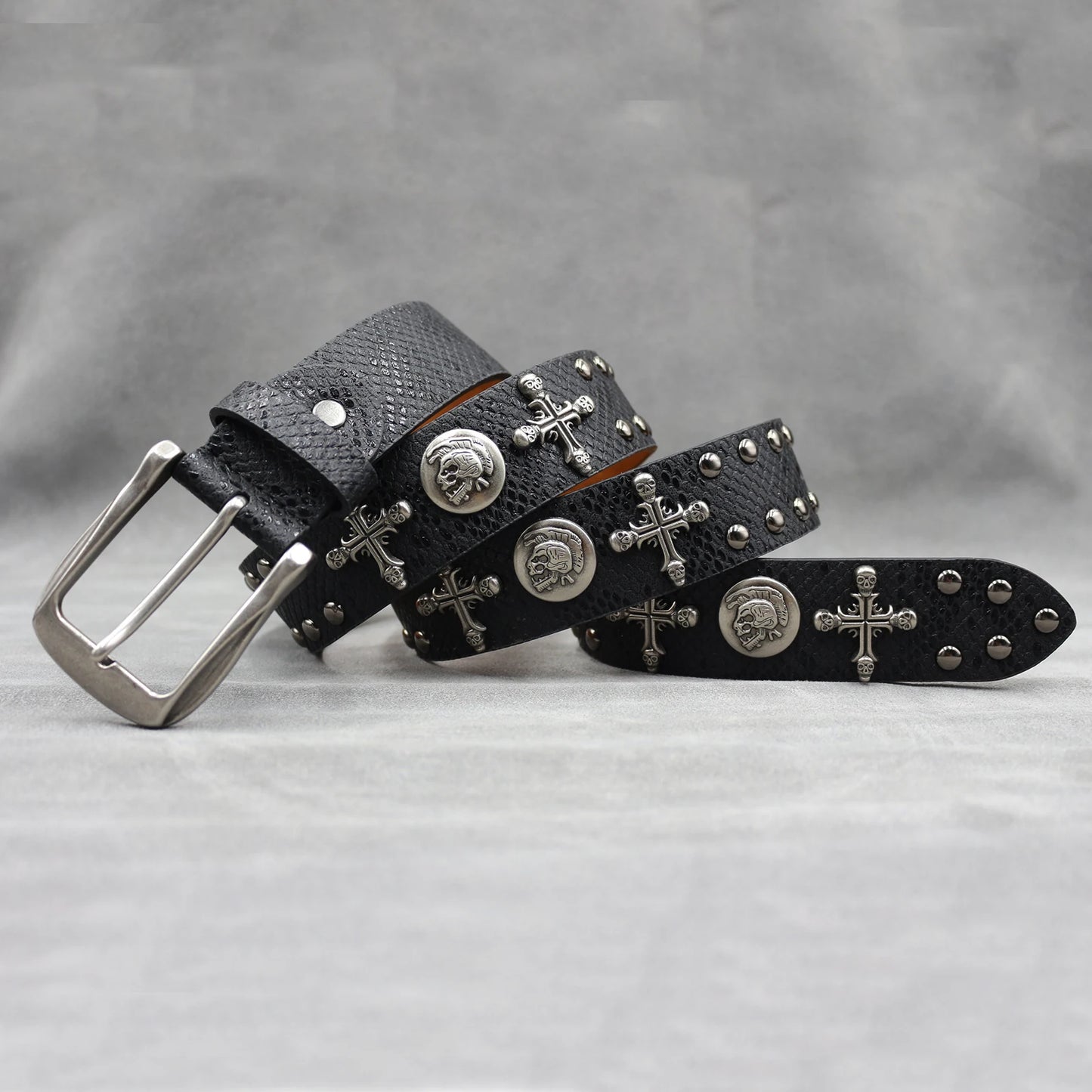 Leather men's Fashion alloy belts
