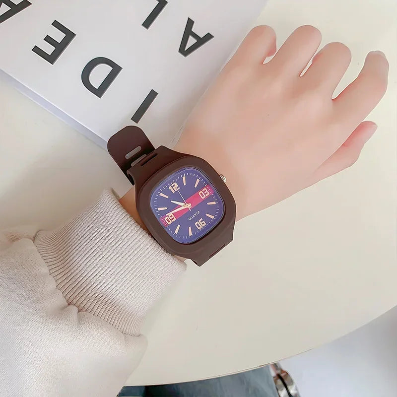 Retro style watch unisex